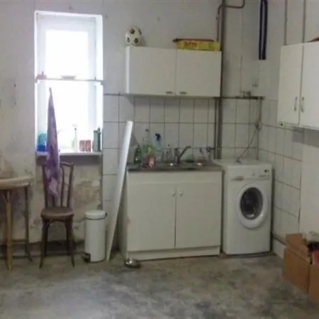 House Maison Avec Jardin Proximite Centre Ville 度假居 *